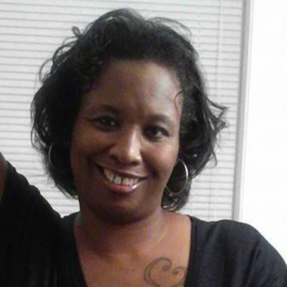 Meet your Posher, Elisha